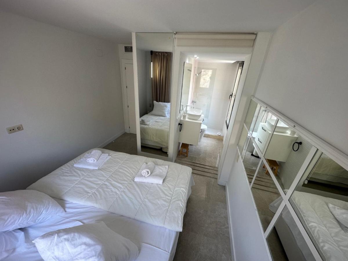 Apartmán Penthouse Puerta De Pedregalejo Màlaga Exteriér fotografie